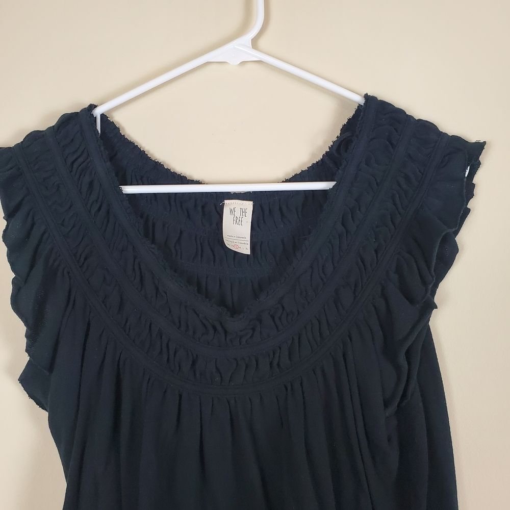 We The Free Black Cocunut Top Size Small - Picture 2 of 6
